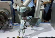 以优傲机器人——未来智能助手的领先者（领先技术赋能，优傲机器人引领智能时代）